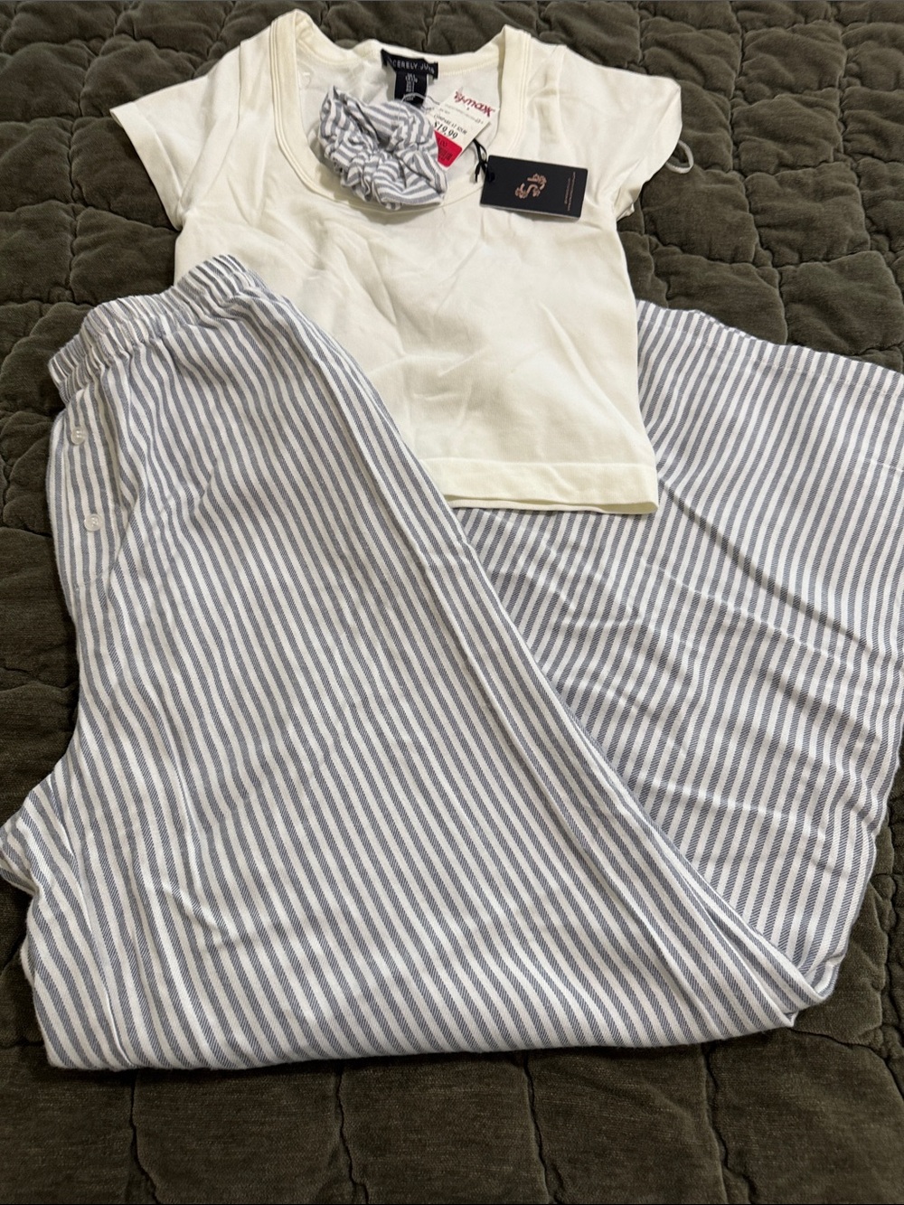 NWT Sincerely Jules Blue & White Striped Pajama Set with Cream Tee *see sizing*